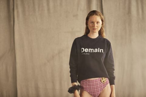 Demain il fera jour , David Carette ,  t-shirt , online shopping  , lea wouters , dominique models