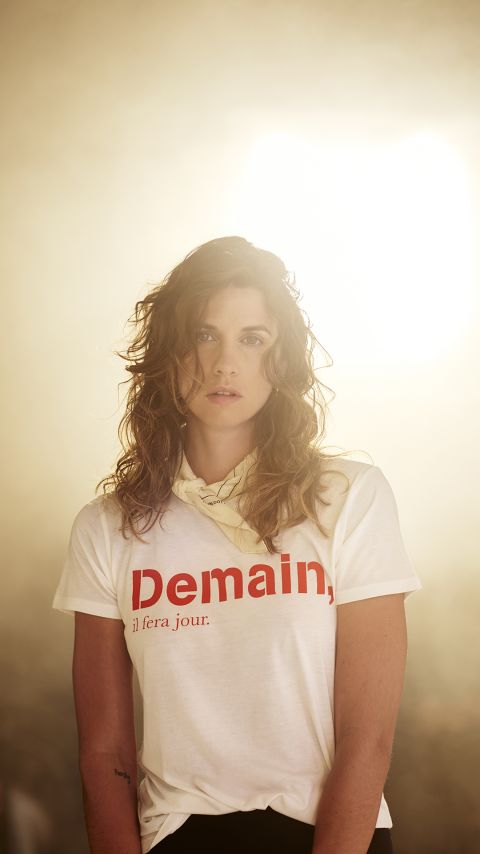 Demain il fera jour , David Carette ,  t-shirt , online shopping  , lea wouters , dominique models